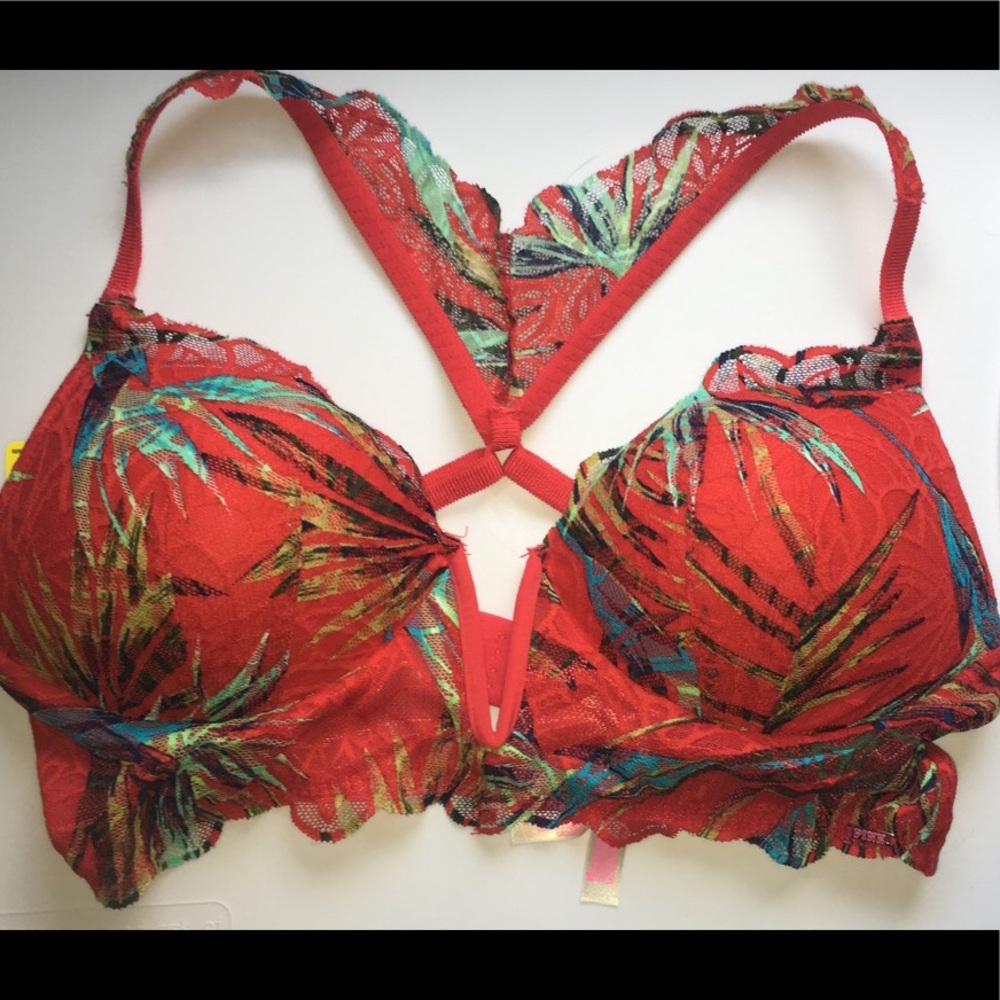 Victoria’s Secret Bra.